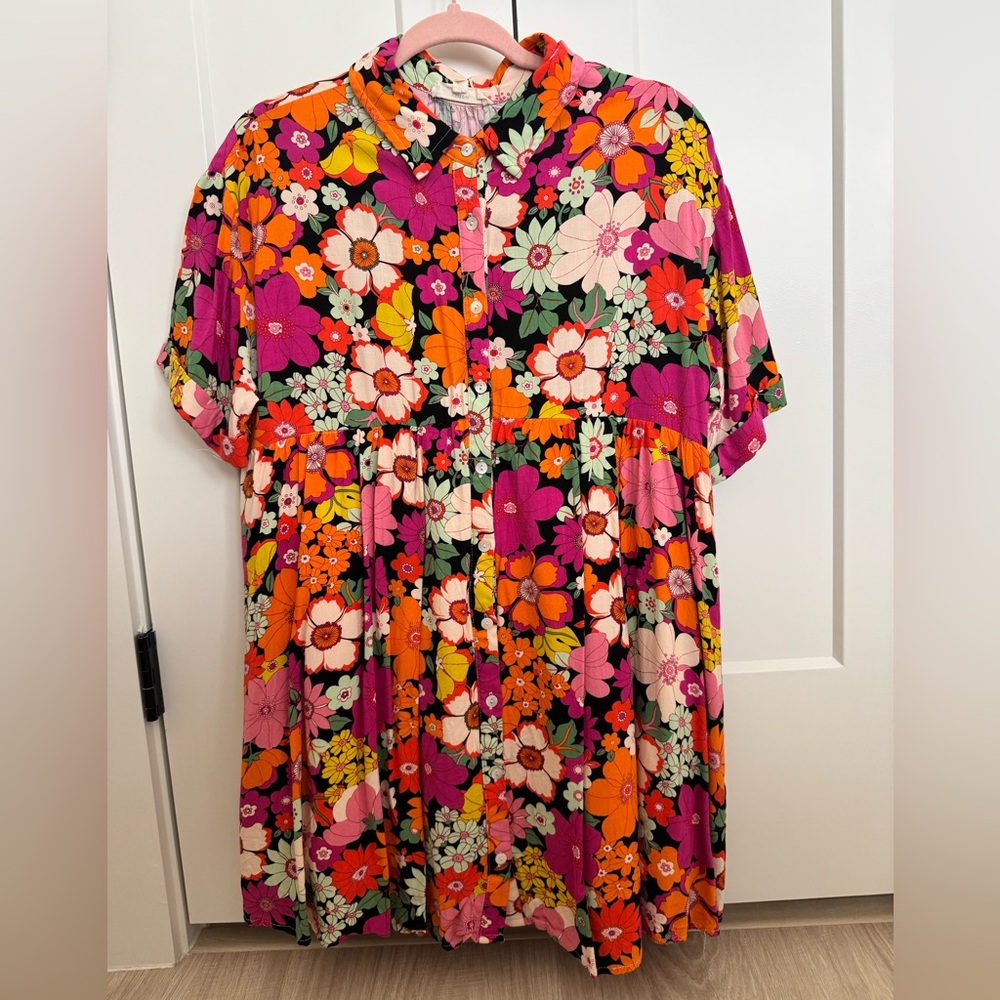 Entro Floral Short Sleeve Dress